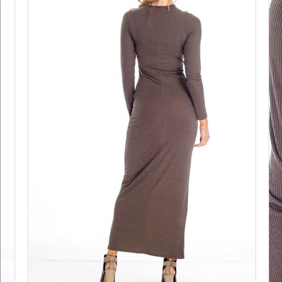 Dress - Picture 2 of 4